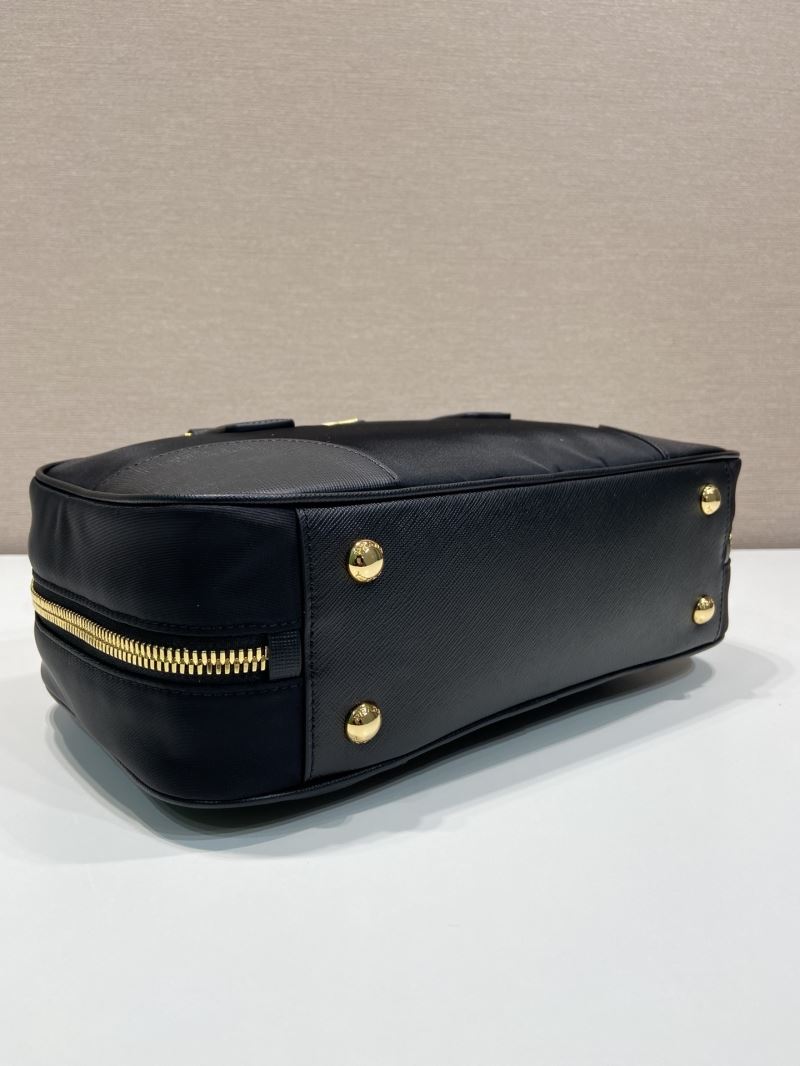 Pra*a top handle bags